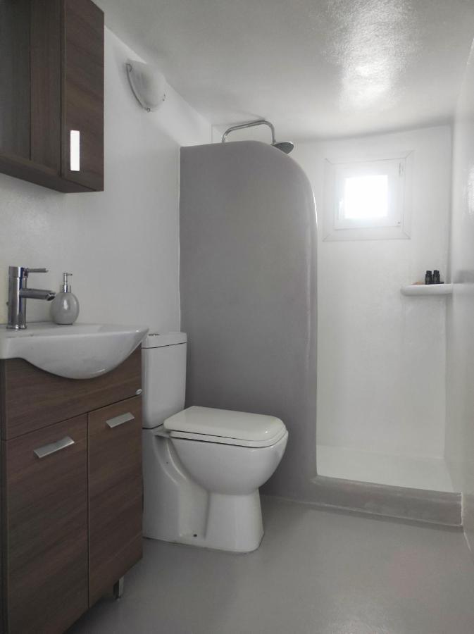 فندق Prickly Pear House Plaka  المظهر الخارجي الصورة